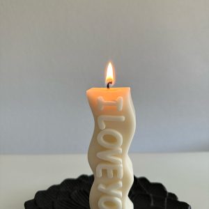 'LOVE' CANDLE